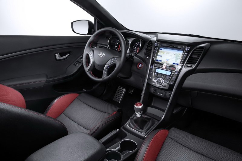 Hyundai i30 салон