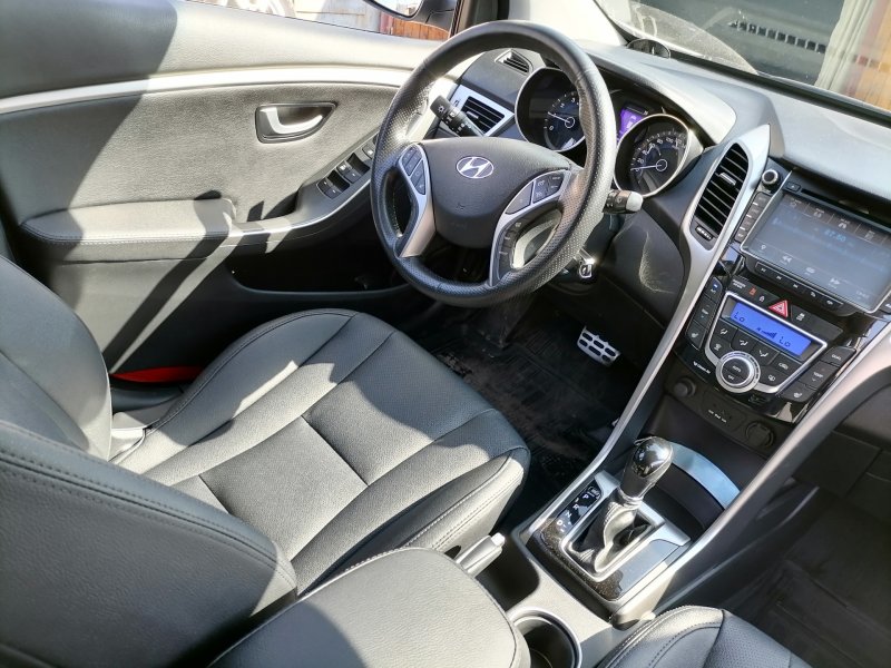 Хендай i30 салон