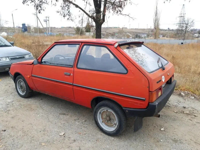 ЗАЗ-1102 «Таврия»