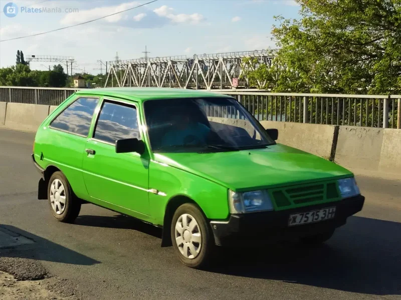 ЗАЗ 1102 Таврия Золотая