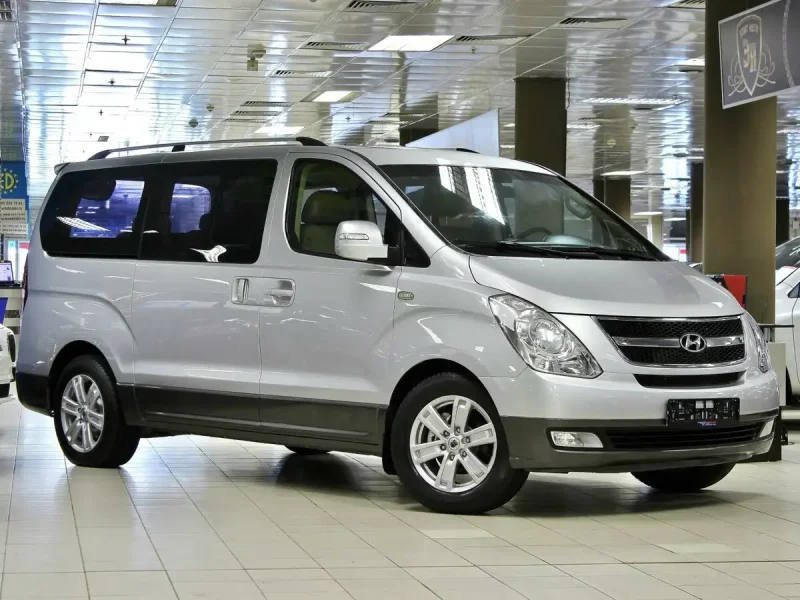 Hyundai h-1 II Рестайлинг 2 салон