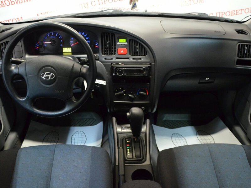 Hyundai Elantra 2004