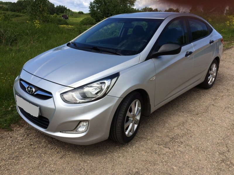 Hyundai Solaris 2000