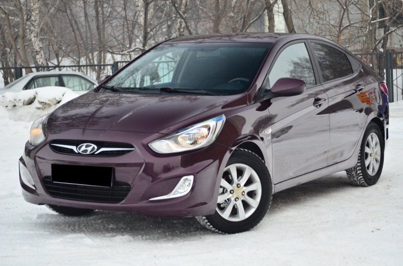 Hyundai Solaris 2012