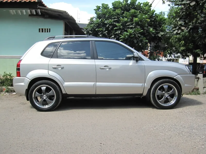 Hyundai Tucson 2007 стиль