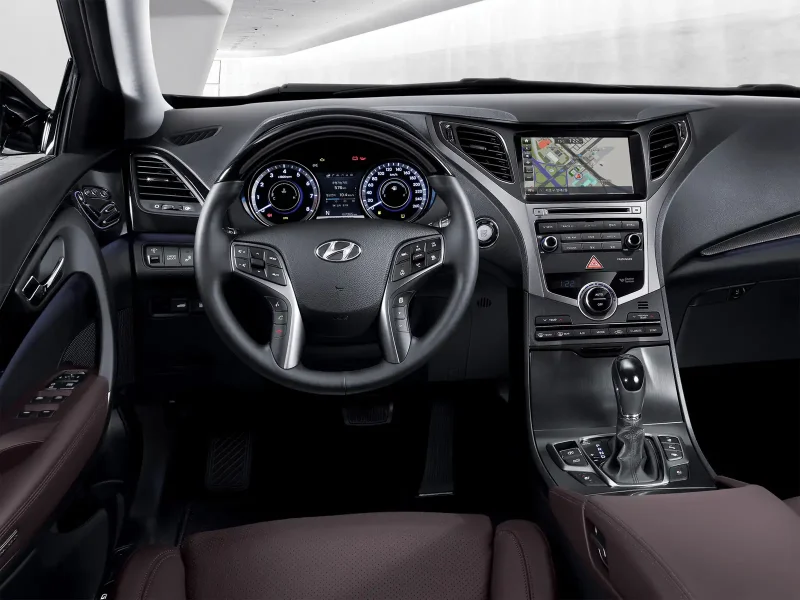 Hyundai Grandeur 2015 салон