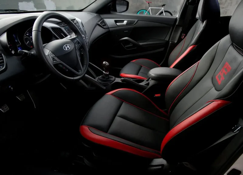 Hyundai Veloster 2012 салон