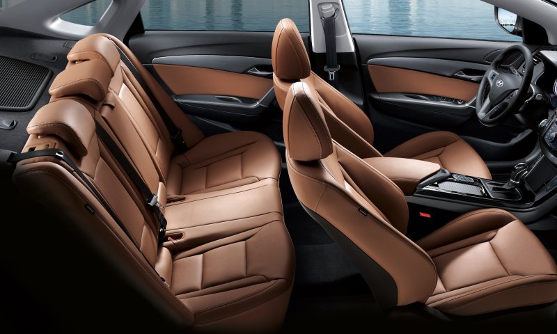 I40 Hyundai интерьер