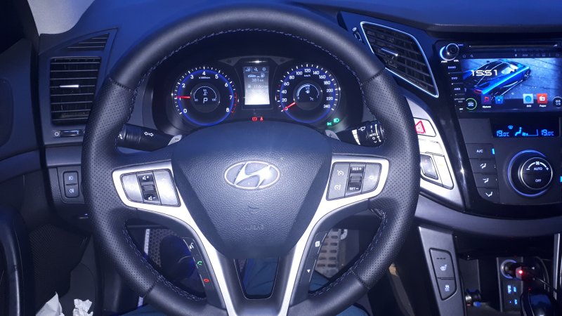 Hyundai Hyundai i40 салон