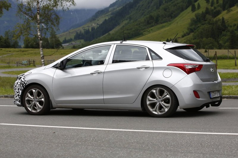 Hyundai i30 II