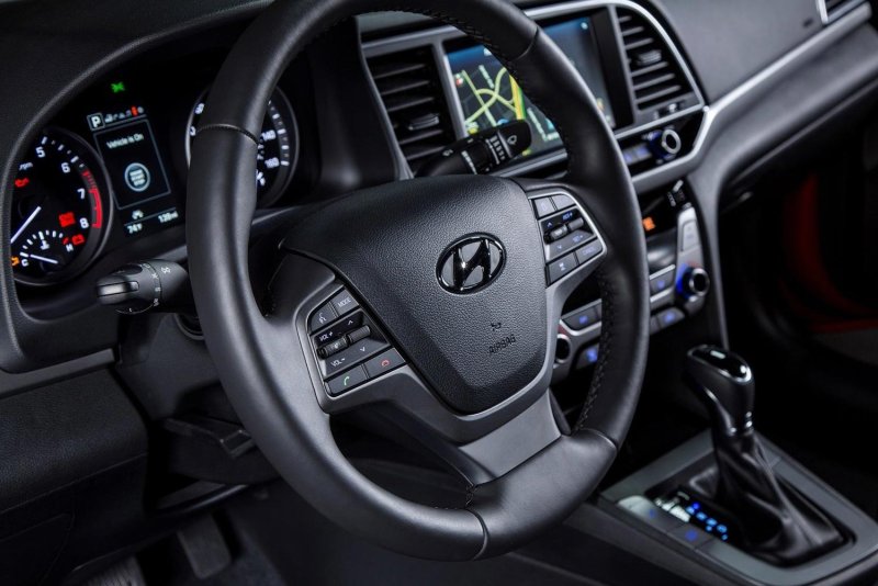 Hyundai Elantra 2017 Interior
