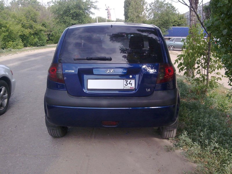 Hyundai Getz сзади