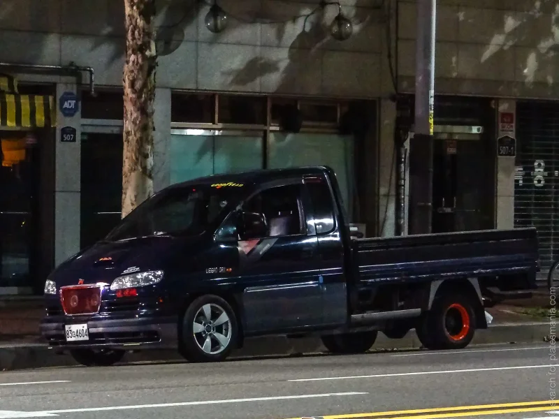 Hyundai libero тентованный