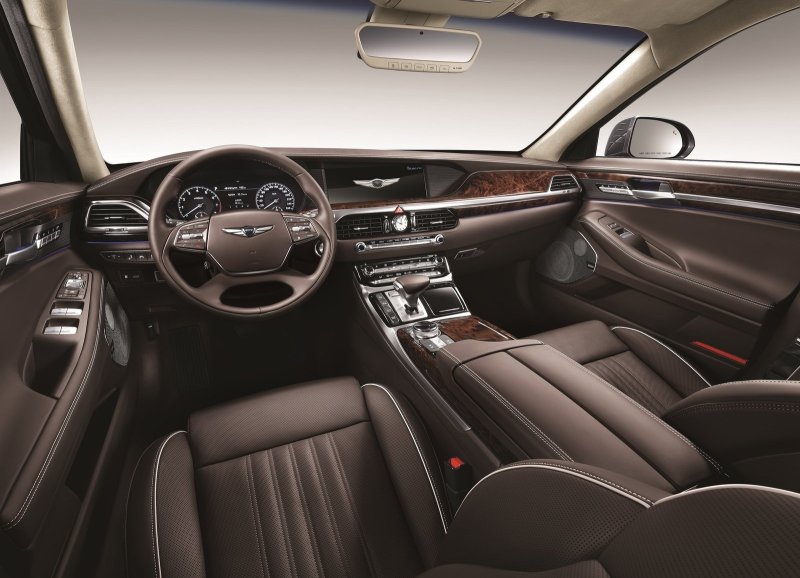 Genesis g90 салон
