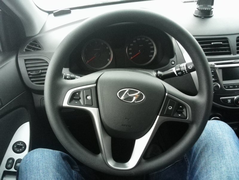 Руль Hyundai Solaris