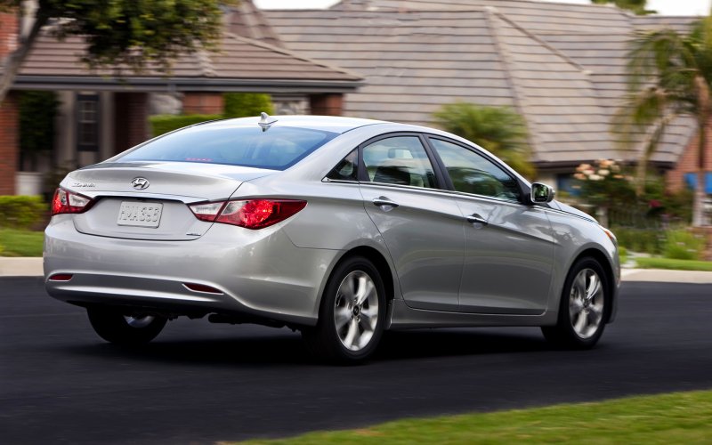 Hyundai Sonata 2011