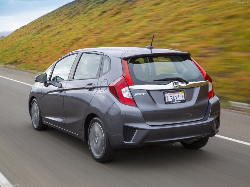 Honda Fit 2015 года