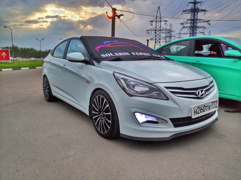 Hyundai Solaris 2016
