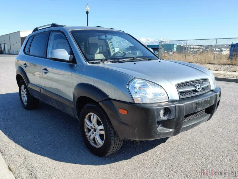 Хендай Туссан 2007 2.0 бензин