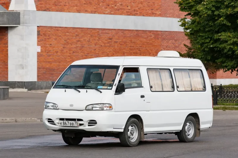 Hyundai Grace h100