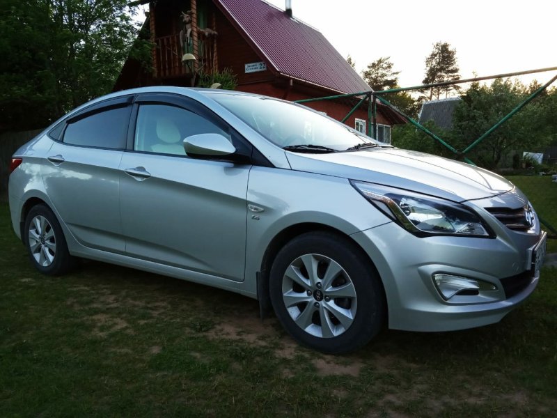 Hyundai Solaris 2014