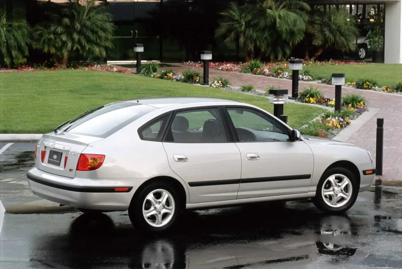 Hyundai Elantra 2000