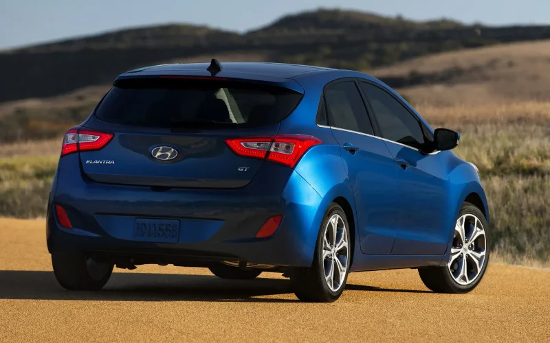 Hyundai Elantra 2003