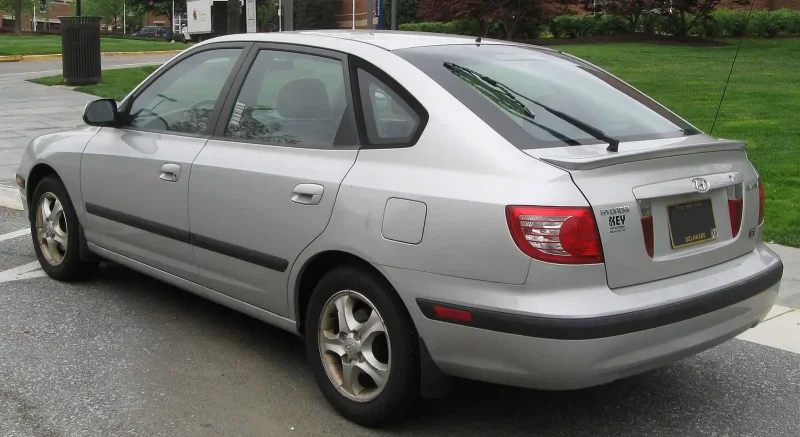 Hyundai Elantra III (XD) 1.6