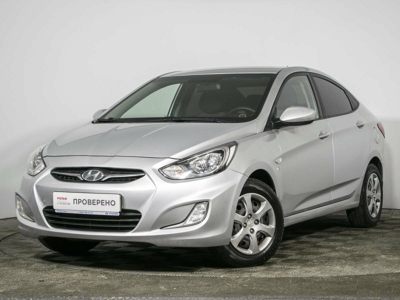 Hyundai Solaris i 2011