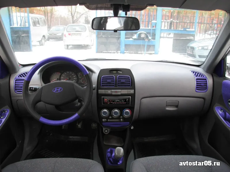 Hyundai Accent 2007 салон