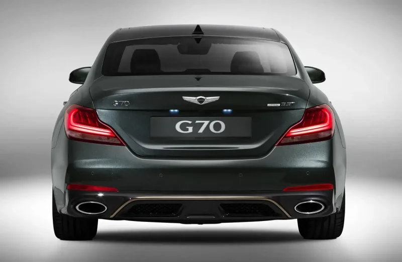 Hyundai Genesis 2017 g70