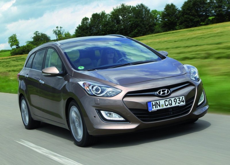 Hyundai i30 II