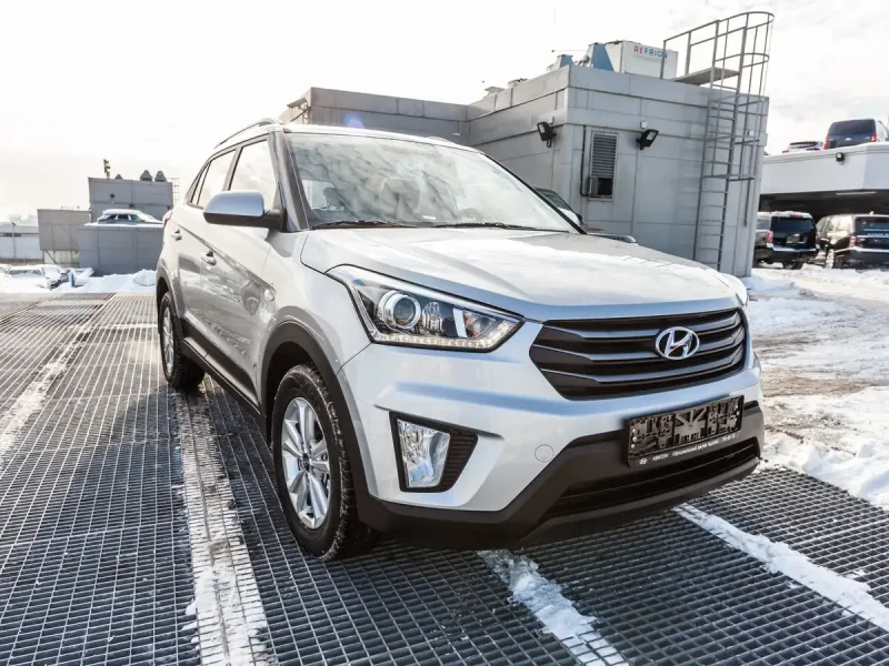 Hyundai Creta 2021 серебристый металлик