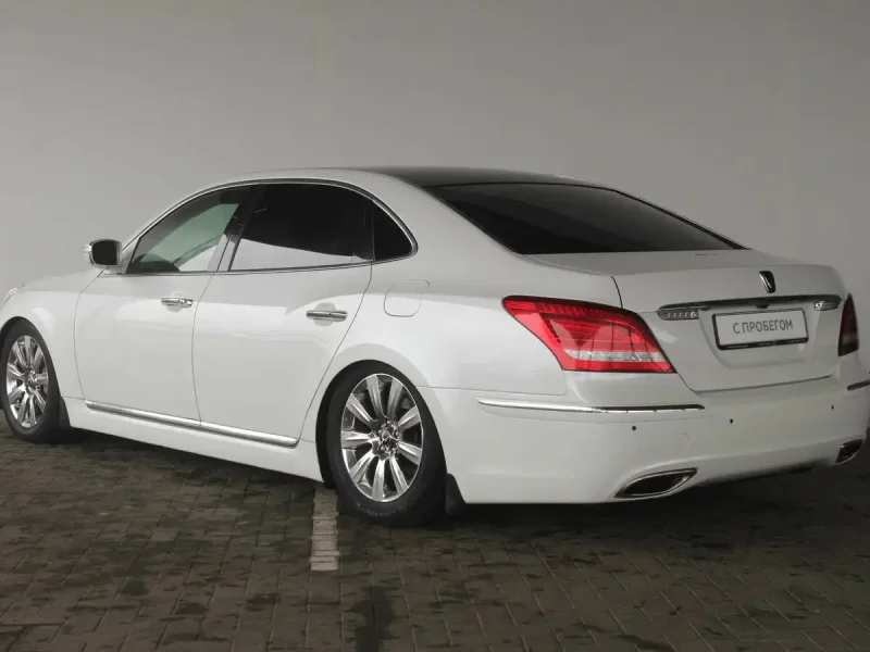 Hyundai Экус 2012