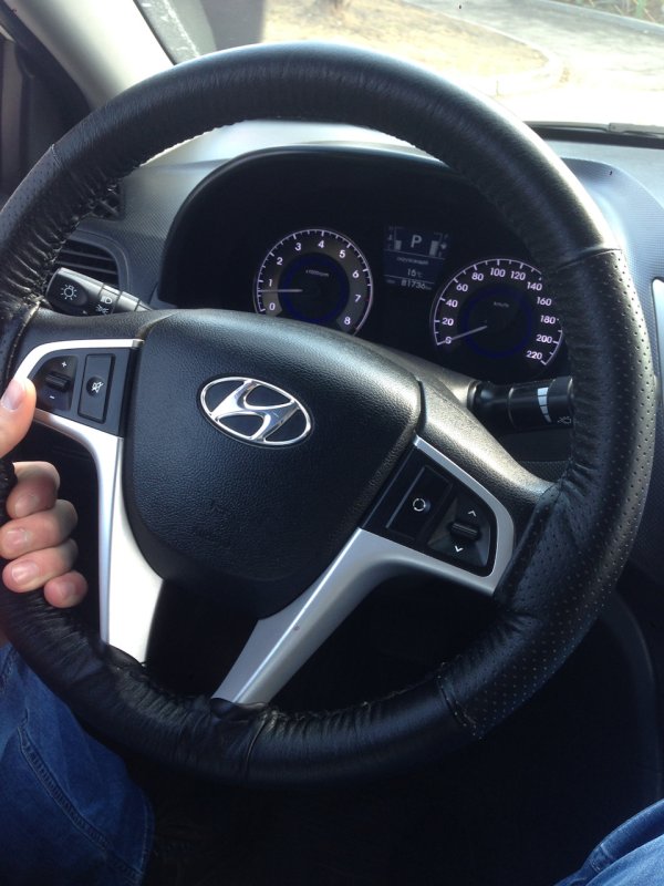 Руль Hyundai Solaris 1