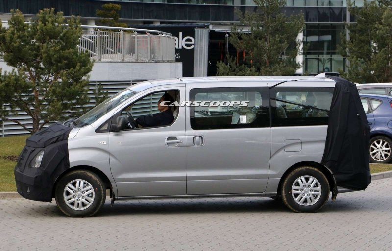 Минивэн Hyundai 2004