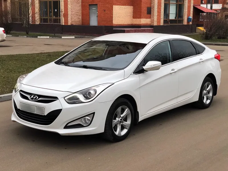 Хендай ай 40 белая