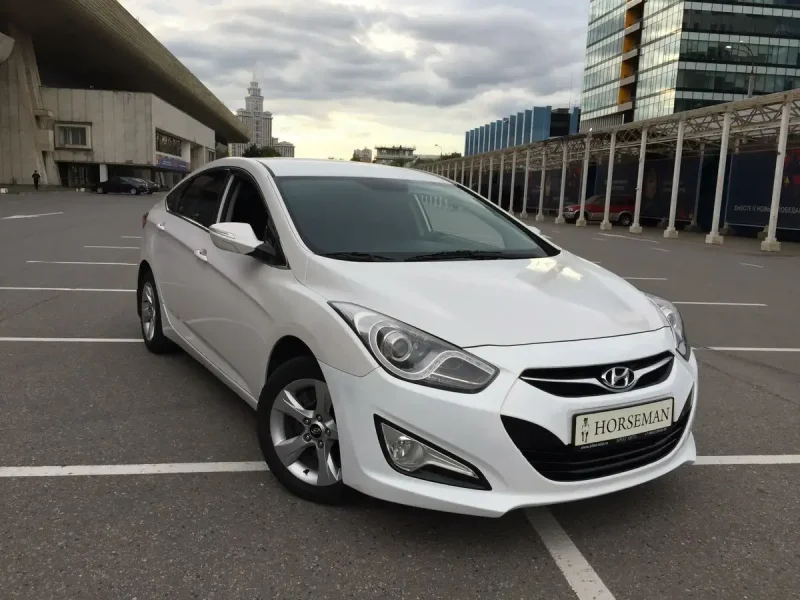 Hyundai i40 2010
