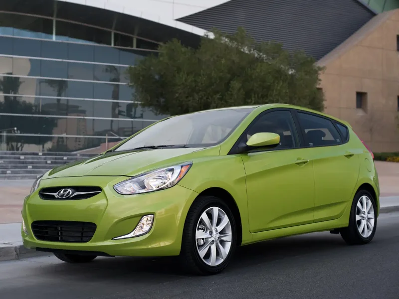 Hyundai Accent 2012 хэтчбек