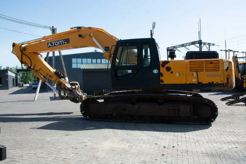Экскаватор Hyundai r140lc-9s