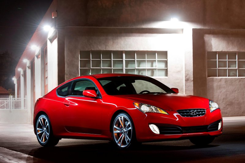Hyundai Genesis 2012 купе