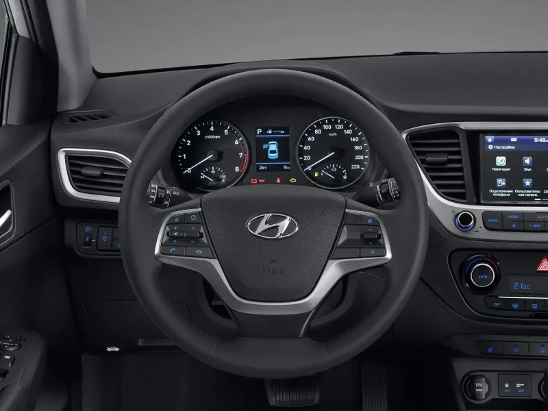 Hyundai Solaris II 2017 салон