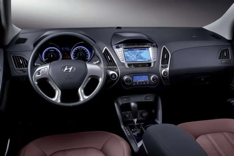 Hyundai Tucson 2011 салон