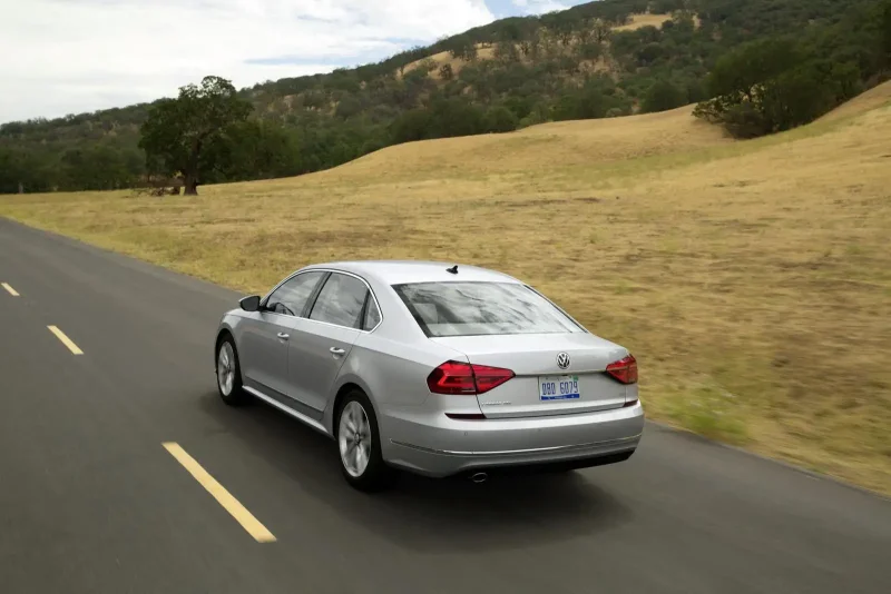 Volkswagen Passat 2022 салон