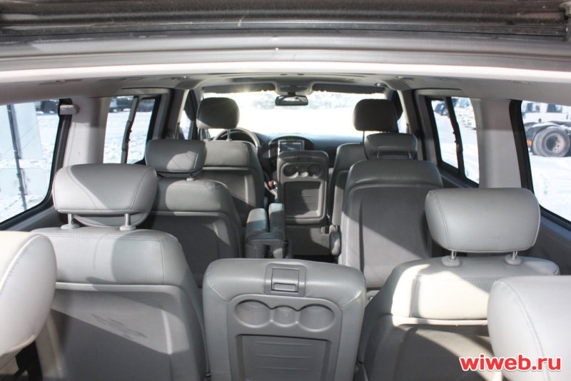 Hyundai h1 Grand Starex салон