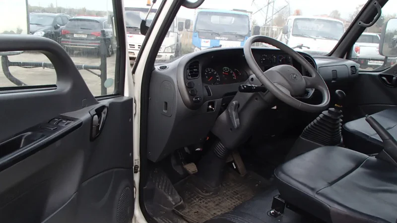 Кабина Hyundai hd78
