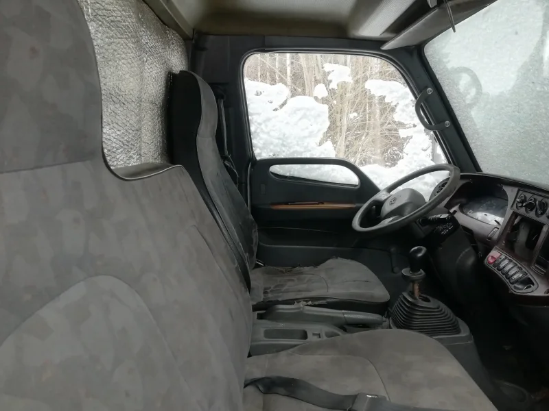 Hyundai hd78 грузовик салон