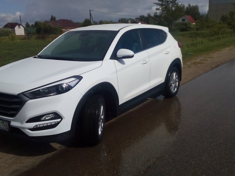 Hyundai Tucson 2019 белый