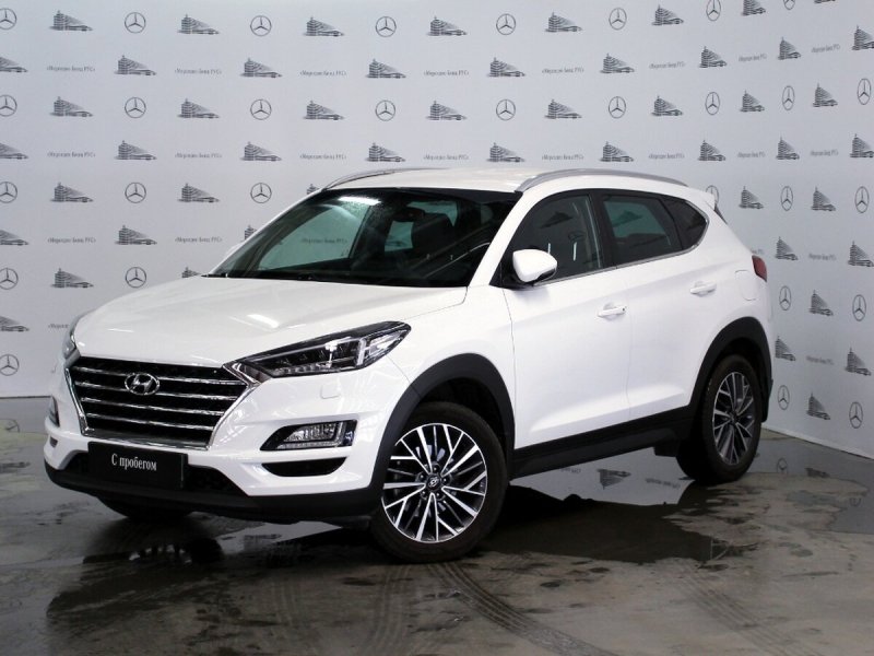 Hyundai Tucson 2021 белый