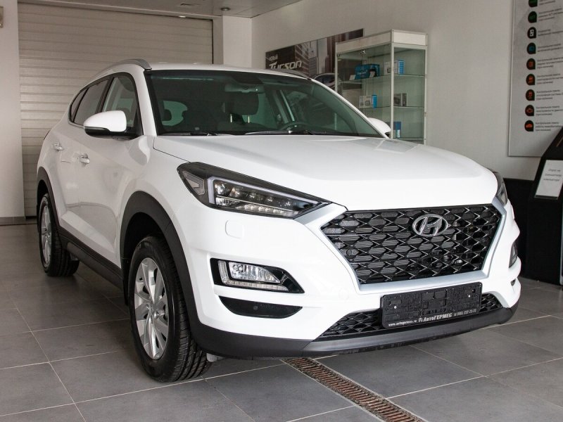 Hyundai Tucson 2019 белый
